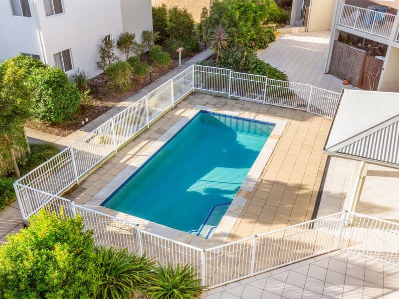 33 Lloyd Street, Tweed Heads South NSW 2486, Tweed Heads South - Thumbnail 2