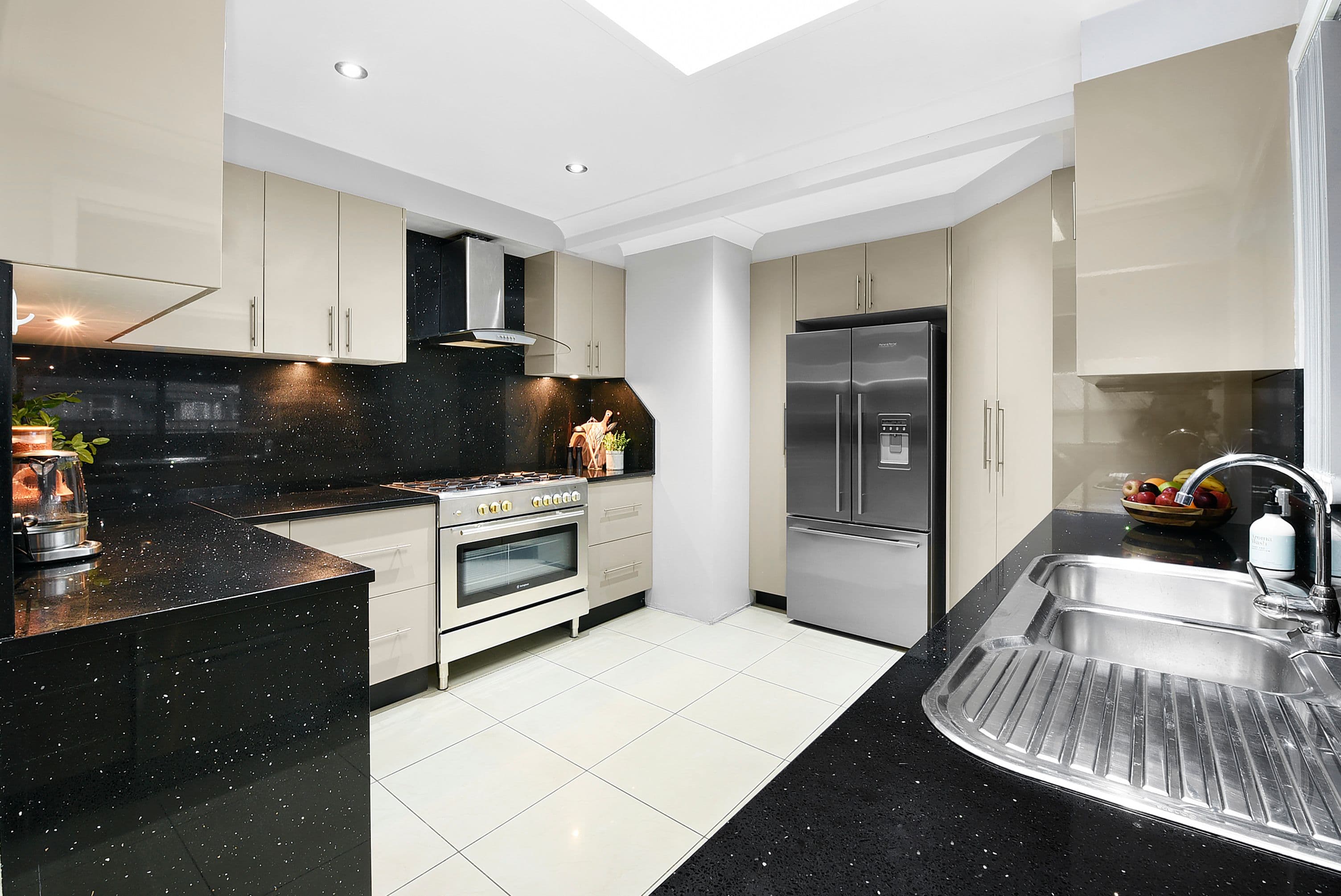 13 Nundle Street, Smithfield - Thumbnail 2