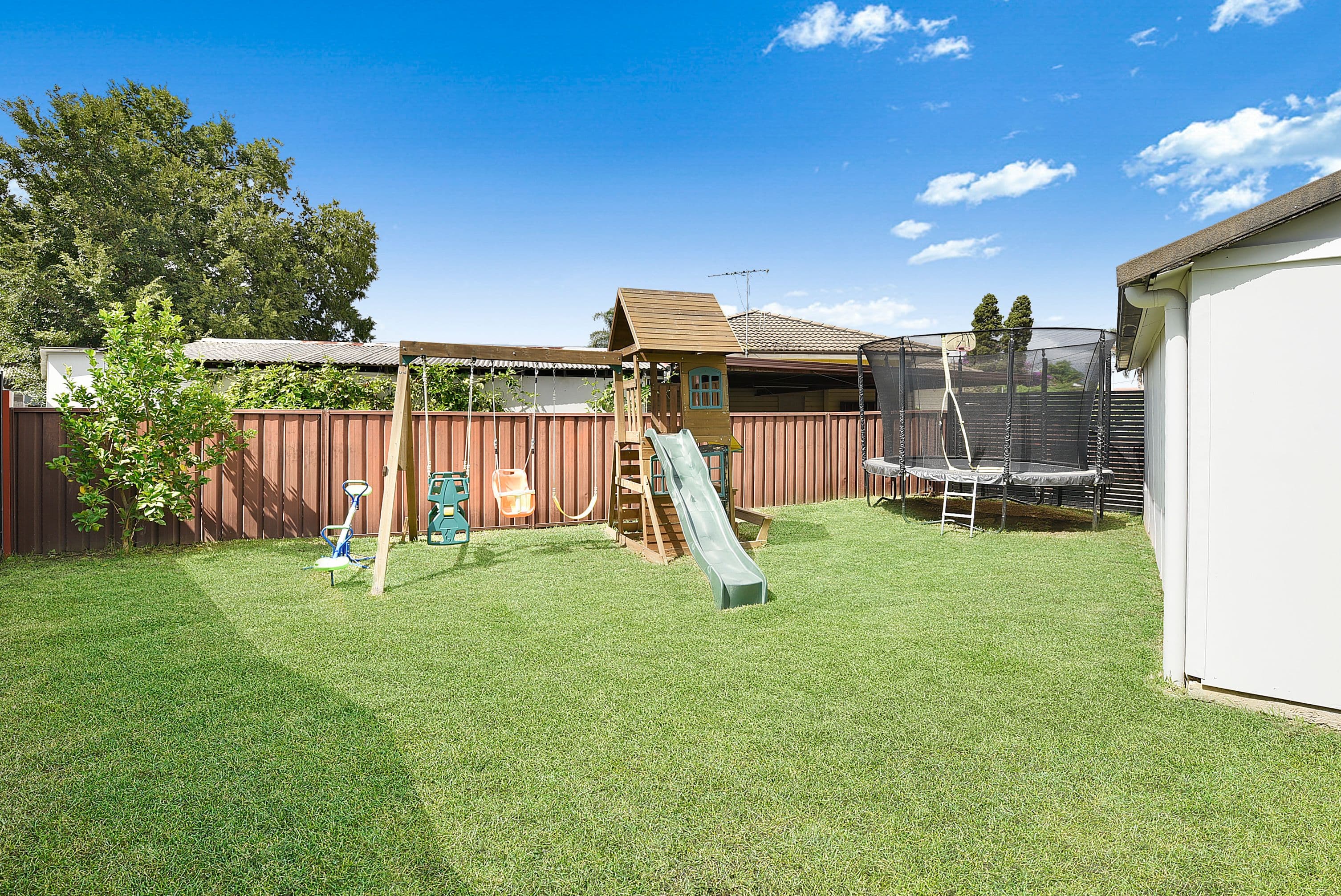13 Nundle Street, Smithfield - Thumbnail 8