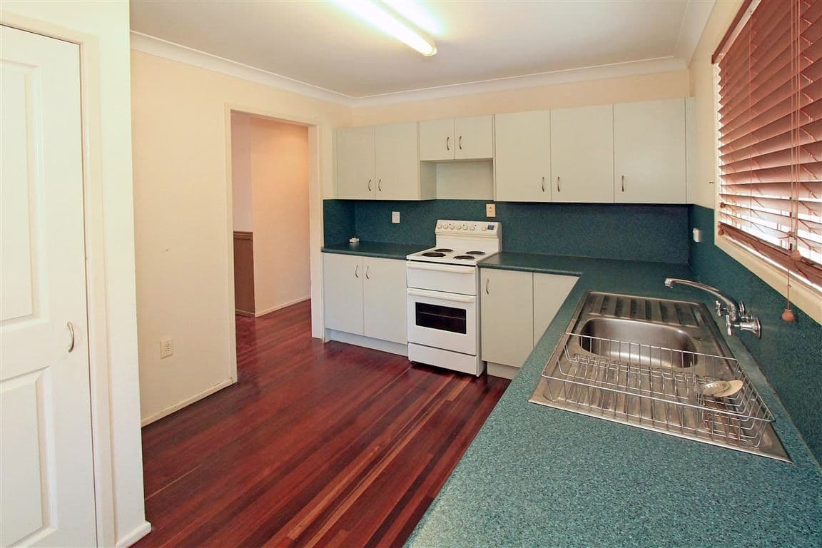 27a Main Street, Park Avenue QLD 4701, Park Avenue - Thumbnail 2