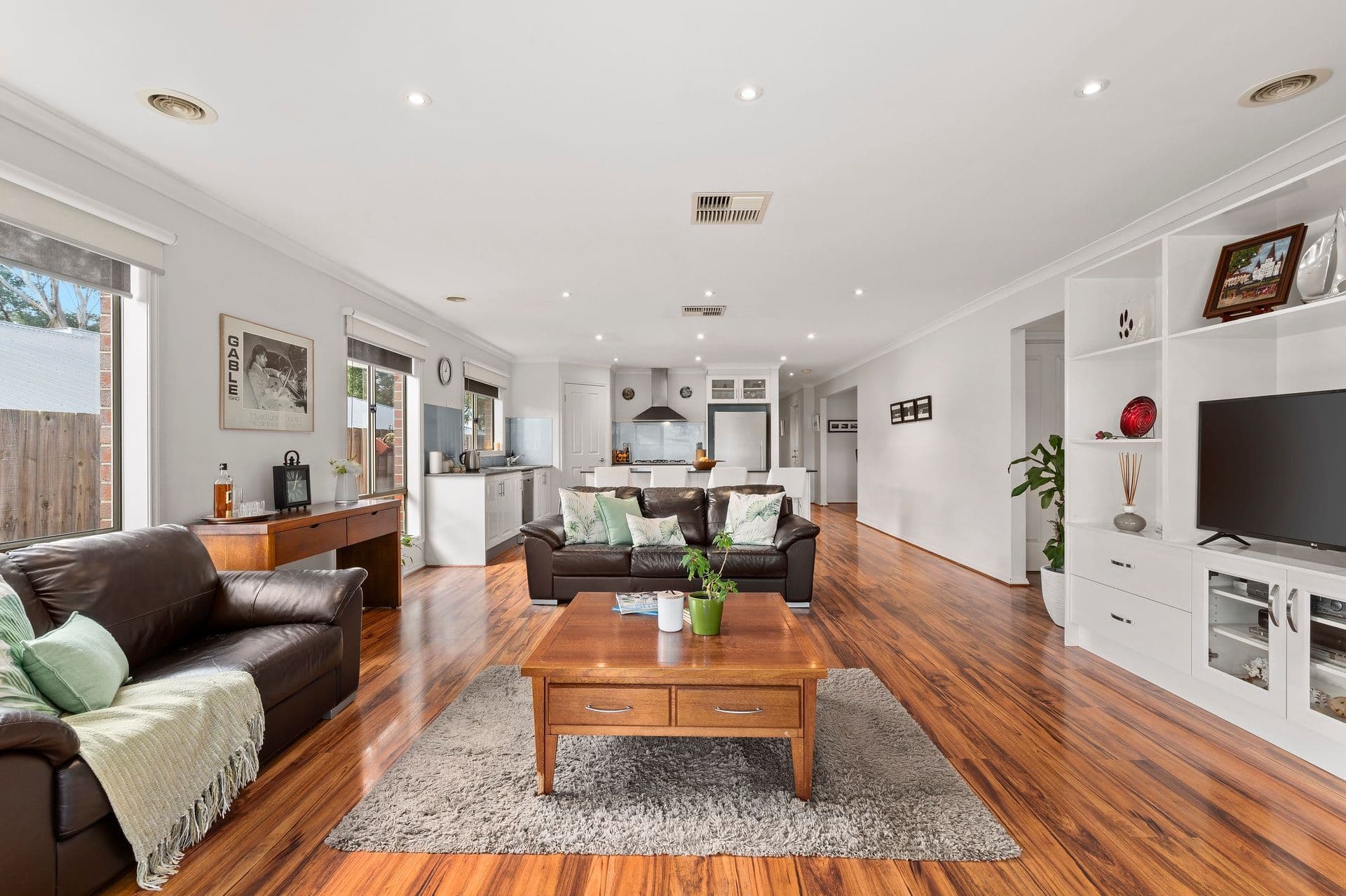 37 Arrunga Close, Diamond Creek VIC 3089, Diamond Creek - Thumbnail 2