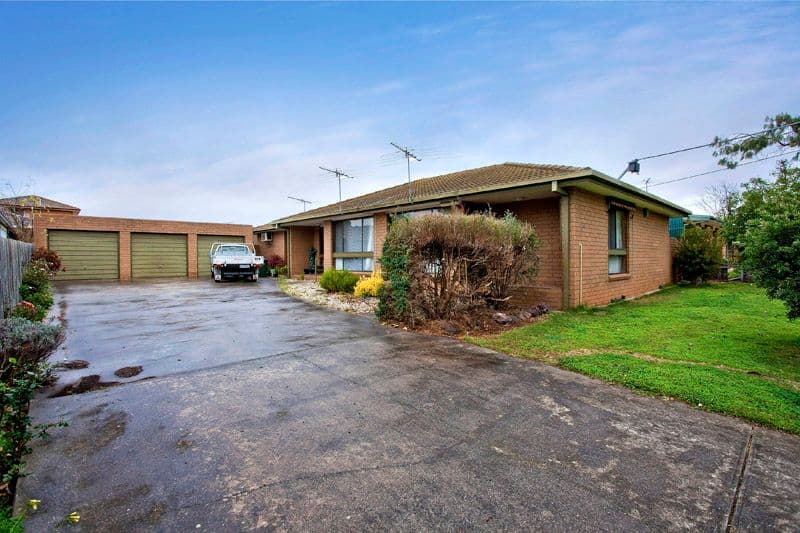 14  Fiona Avenue, CORIO VIC 3214, Corio - Thumbnail 2