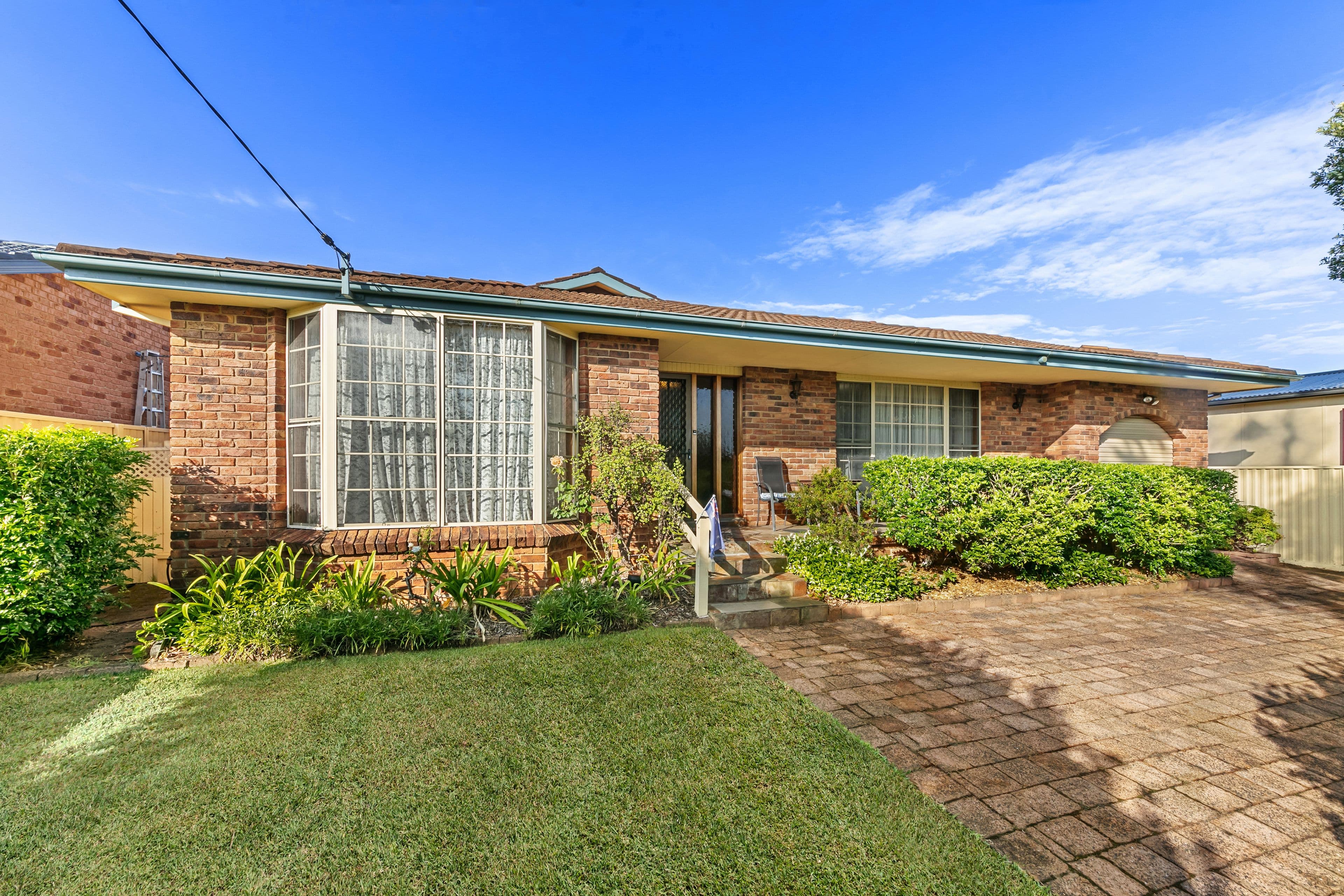24 Avonlea Avenue, Gorokan NSW 2263, Gorokan - Image 1