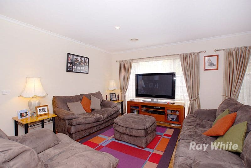 54 Allardice Parade, BERWICK VIC 3806, Berwick - Thumbnail 3