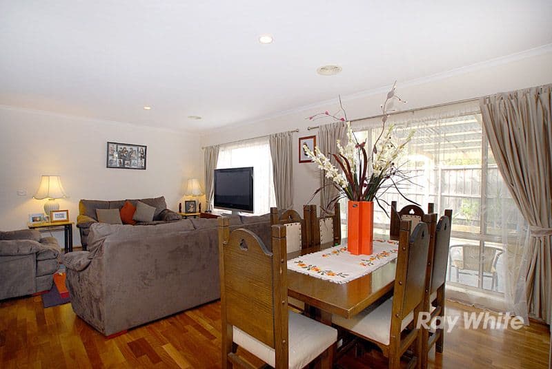 54 Allardice Parade, BERWICK VIC 3806, Berwick - Thumbnail 4