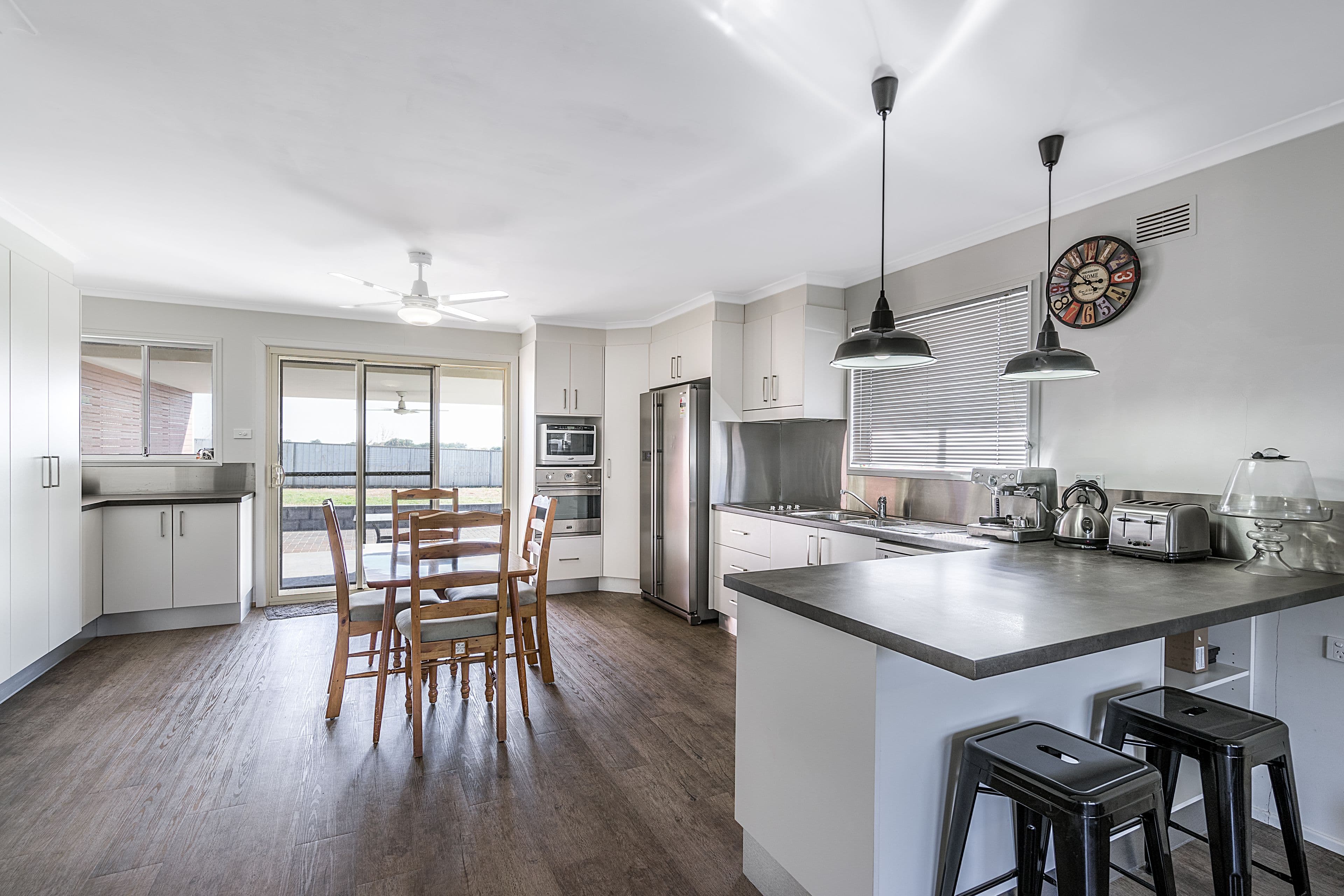 11 Salter Drive, Dubbo - Thumbnail 2