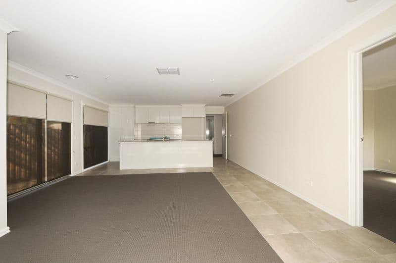 14B Gulwa Avenue, Frankston VIC 3199, Frankston - Thumbnail 3