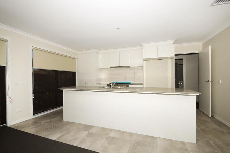14B Gulwa Avenue, Frankston VIC 3199, Frankston - Thumbnail 8