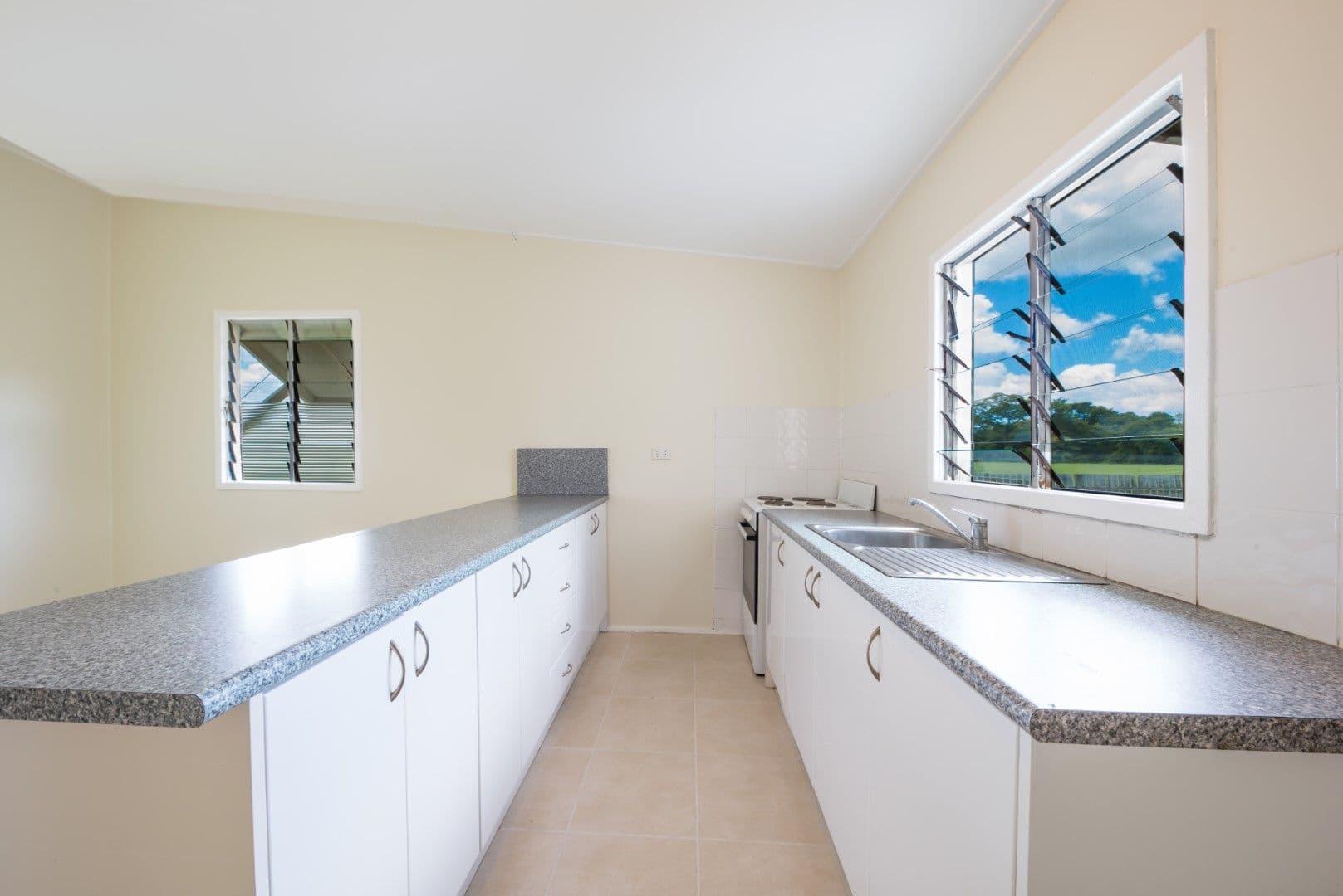 76 Strathdickie Road, Strathdickie QLD 4800, Strathdickie - Thumbnail 4