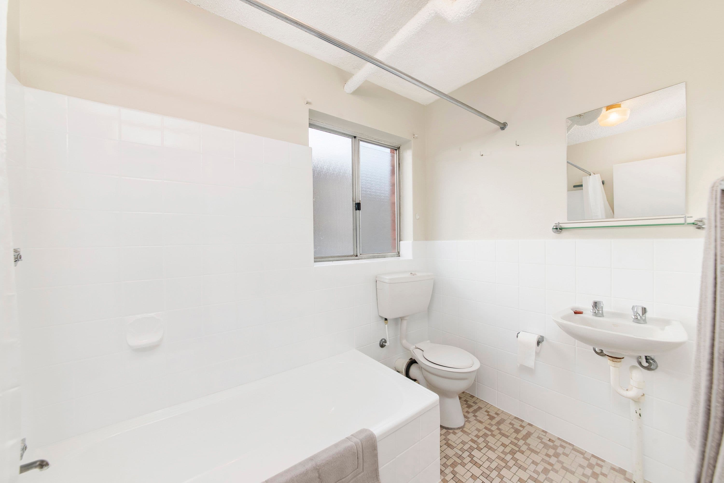 56 Trinculo Place, Queanbeyan East NSW 2620, Queanbeyan East - Thumbnail 8