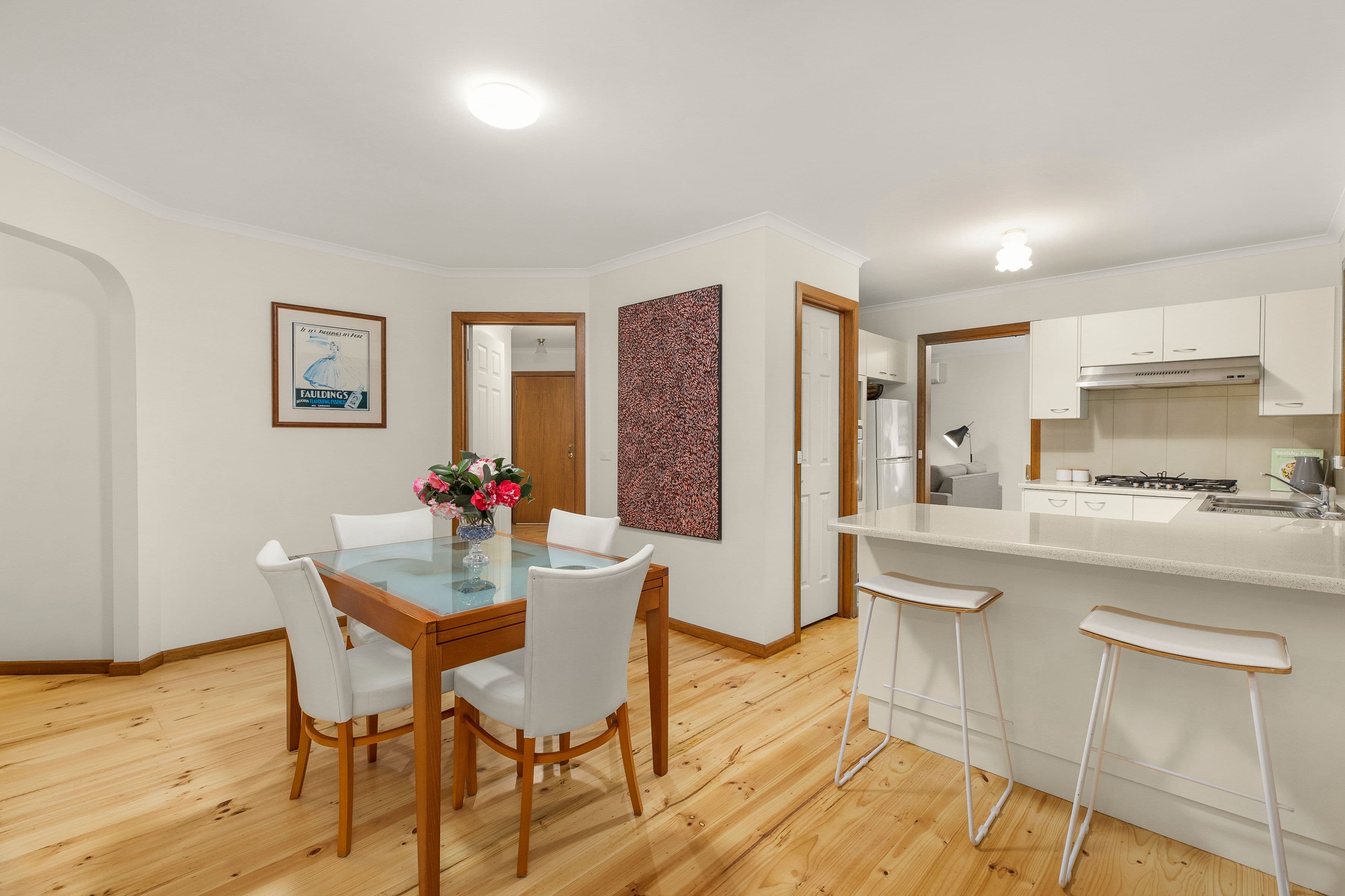 19 Kurrajong Avenue, Glen Waverley VIC 3150, Glen Waverley - Thumbnail 3
