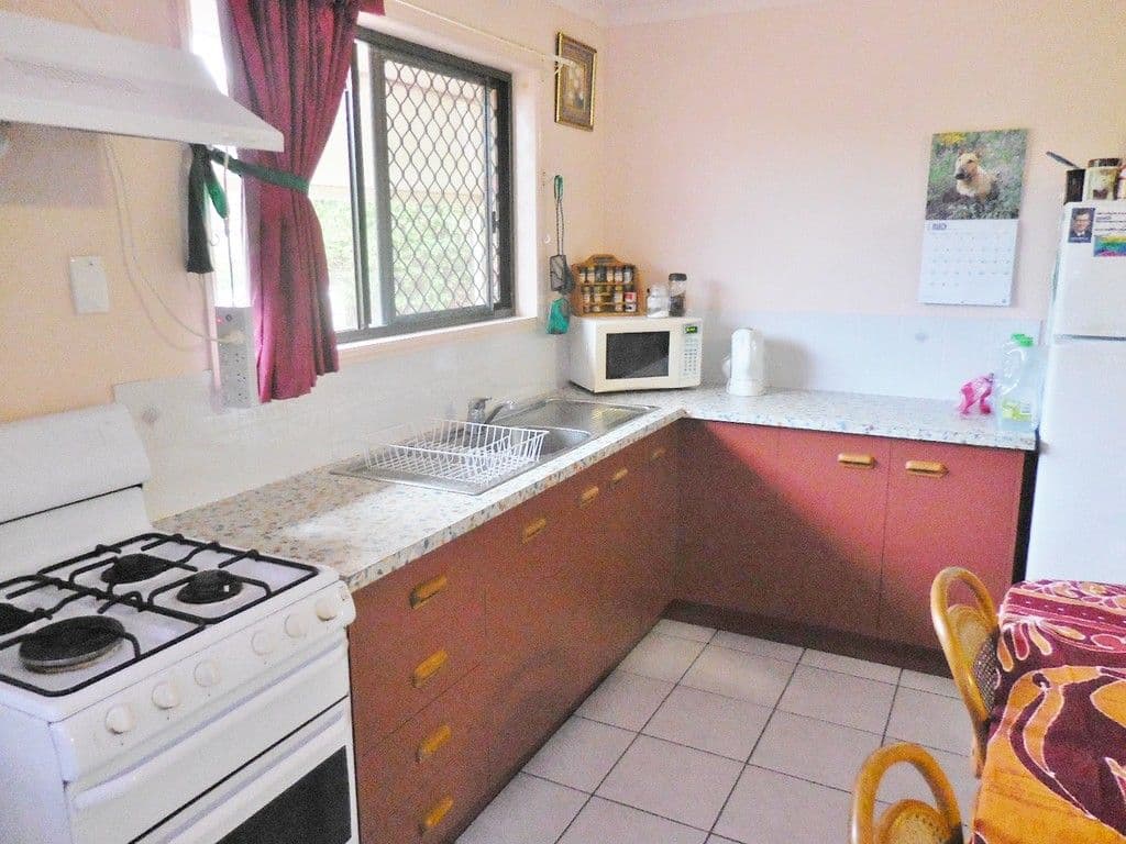 12 Aimee Drive, Urangan QLD 4655, Urangan - Thumbnail 4
