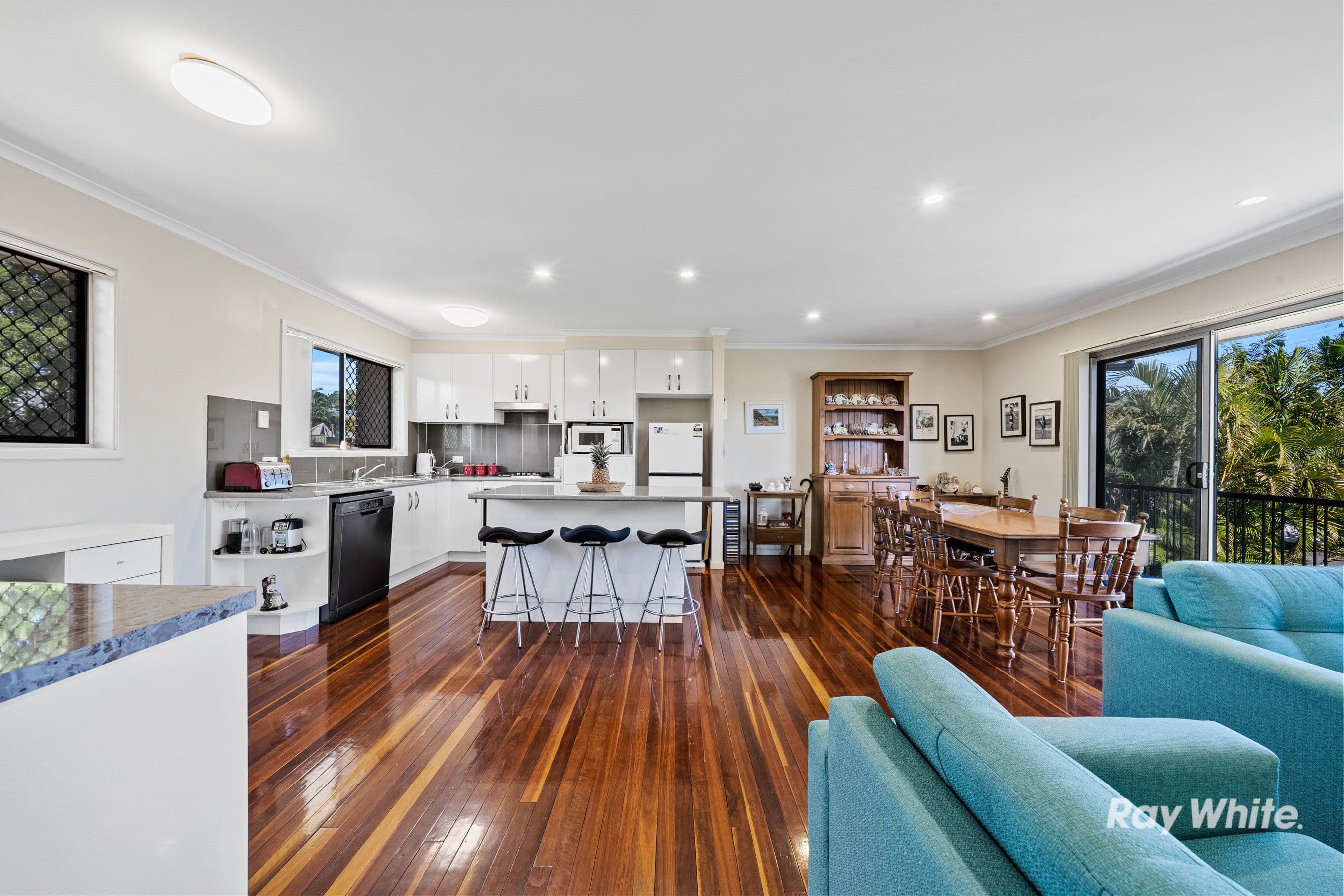 15 Whitfield Avenue, Springwood QLD 4127, Springwood - Thumbnail 7