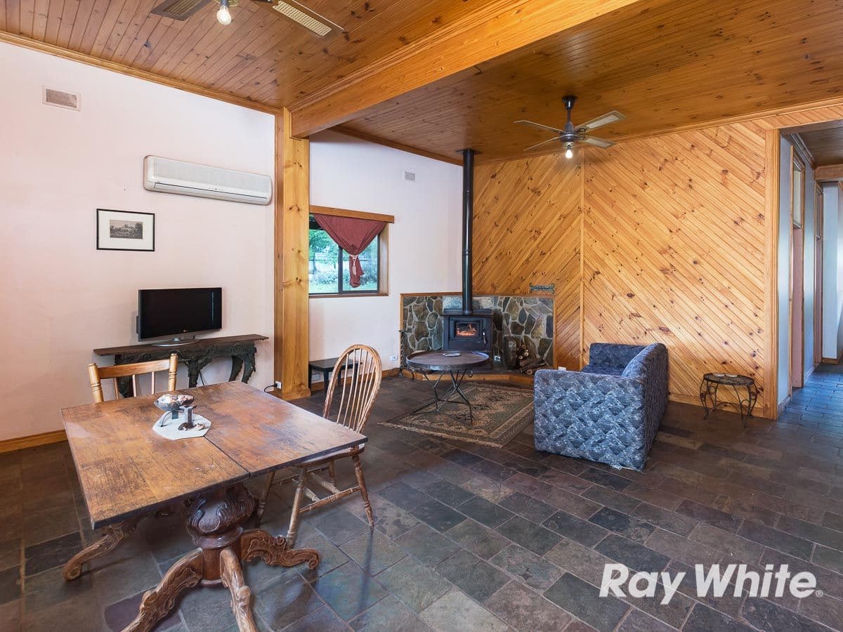 22 Kent Road, Kanmantoo SA 5252, Kanmantoo - Thumbnail 2