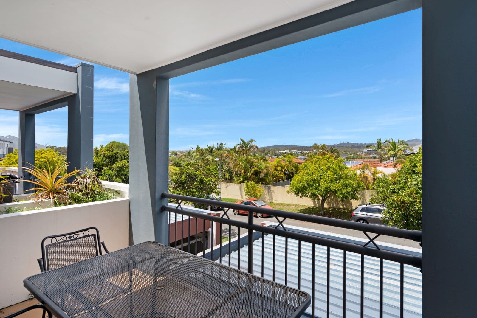 23 Peppertree Circuit, Robina QLD 4226, Robina - Thumbnail 2