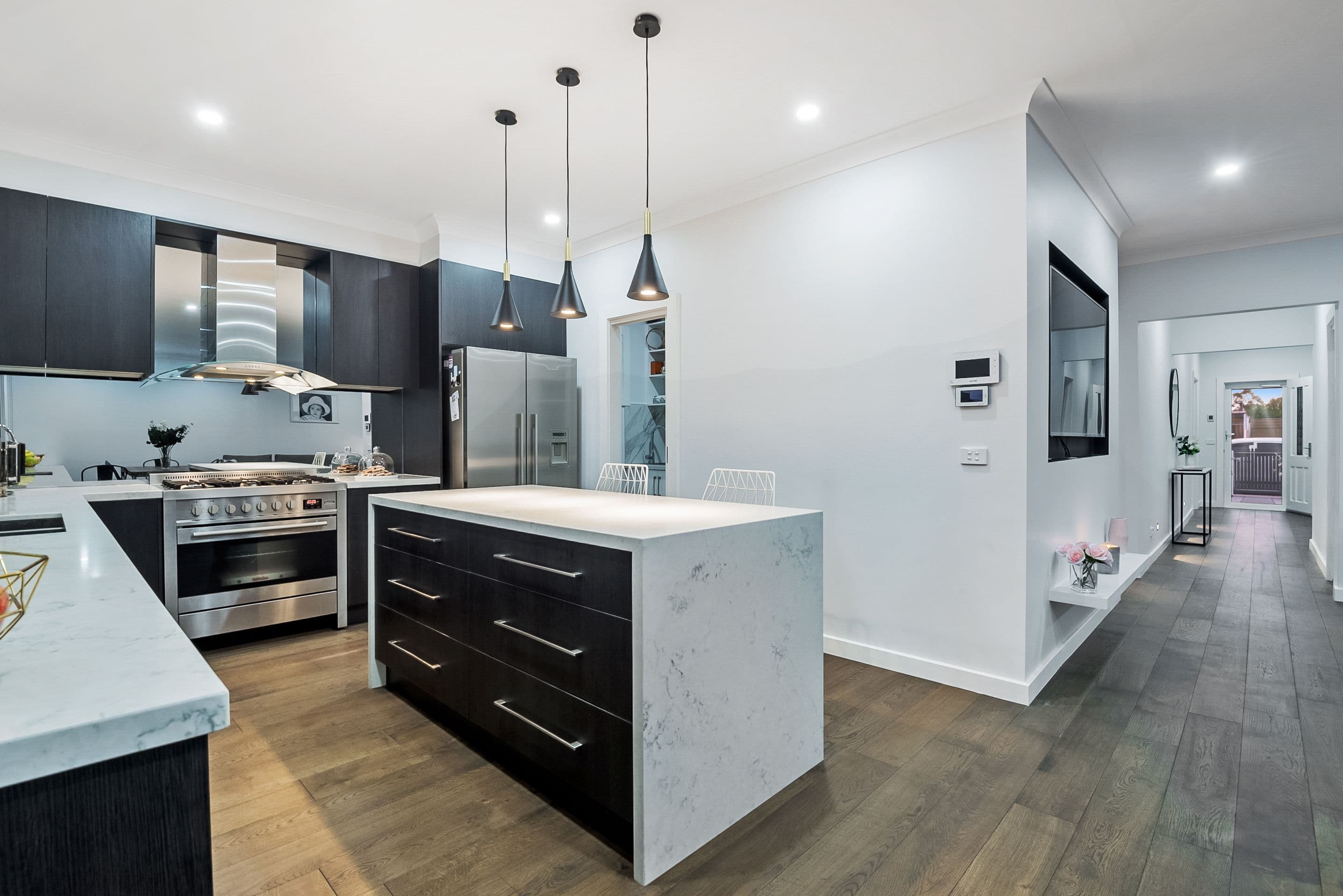 68 Liston Avenue, Reservoir VIC 3073, Reservoir - Thumbnail 3