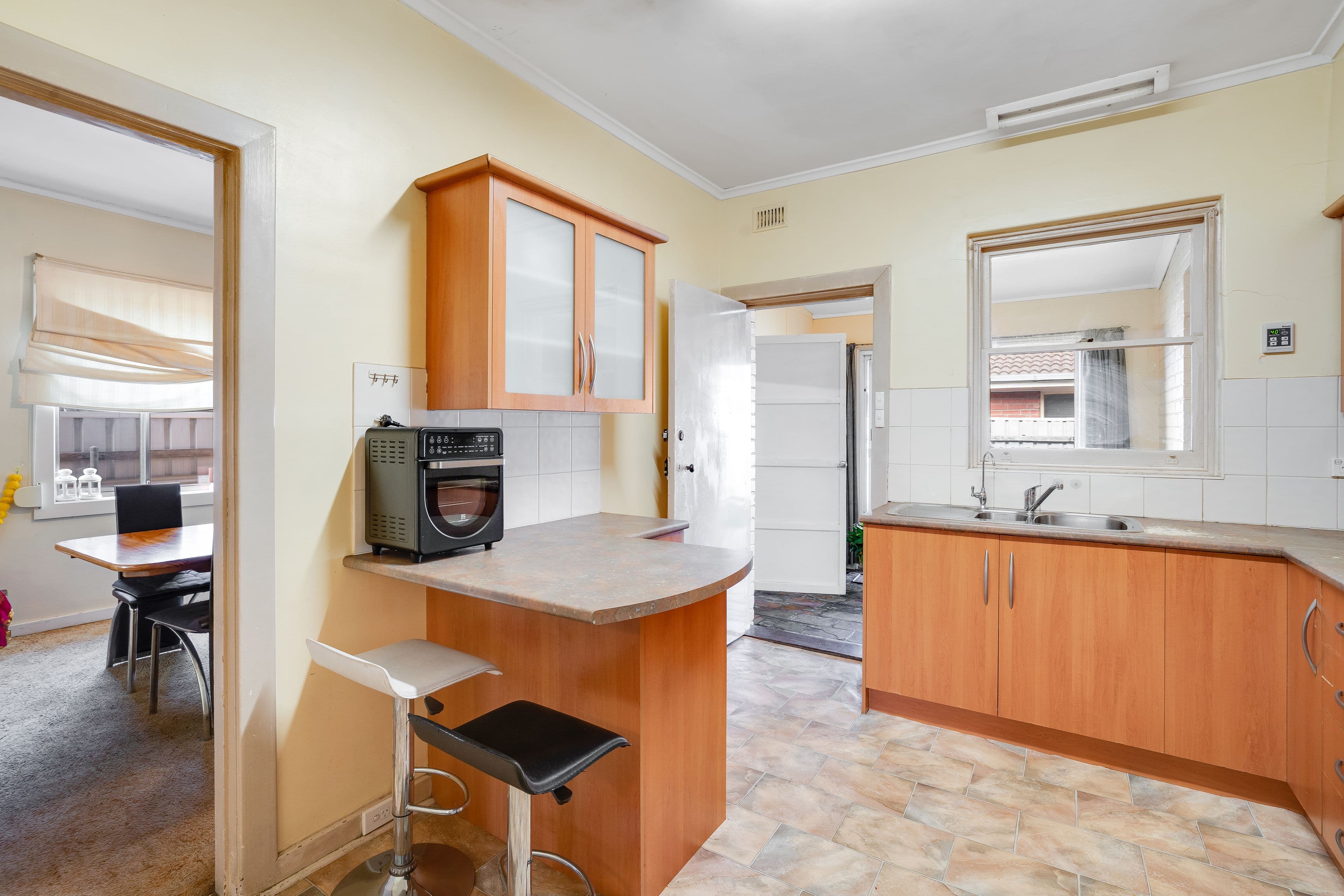 32 Sixth Avenue, Ascot Park SA 5043, Ascot Park - Thumbnail 5
