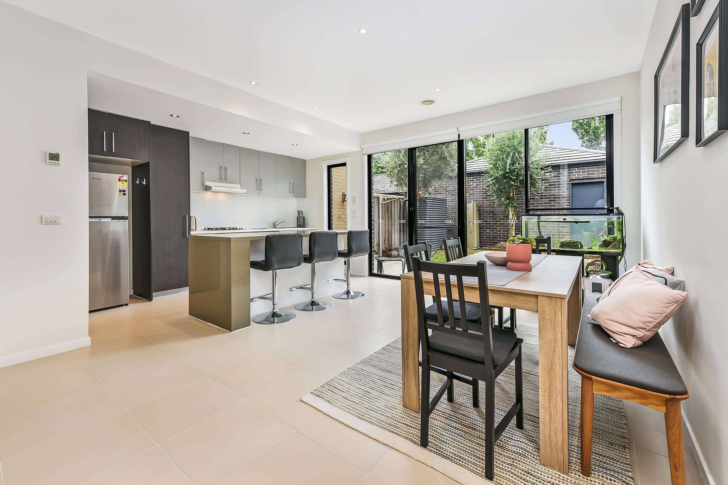 42 Botanic Drive, Clayton South VIC 3169, Clayton South - Thumbnail 5