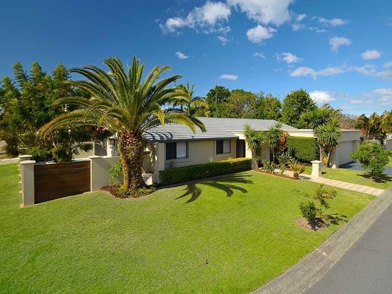 25 Launch Road, MERMAID WATERS QLD 4218, Mermaid Waters - Image 1