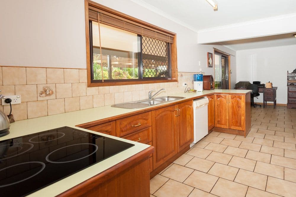 24 Wharf Road, Bli Bli QLD 4560, Bli Bli - Thumbnail 5