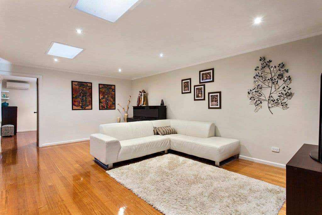62 Radleigh Drive, Wheelers Hill VIC 3150, Wheelers Hill - Thumbnail 3