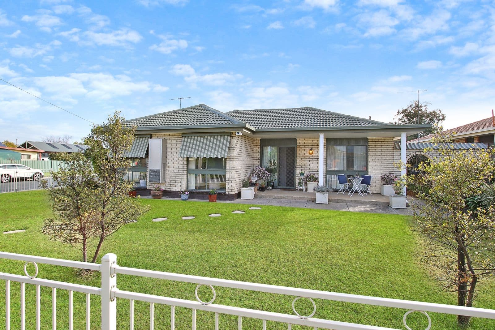 523 Kemp Street, Lavington NSW 2641, Lavington - Image 1