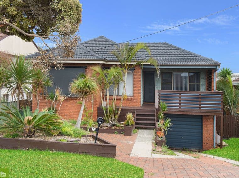72 Little Lake Crescent, Warilla - Image 1