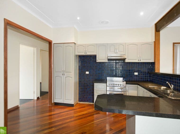 72 Little Lake Crescent, Warilla - Thumbnail 5