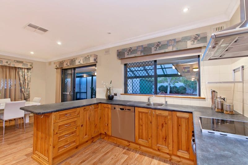 17 Karri Drive, DERNANCOURT SA 5075, Dernancourt - Thumbnail 3