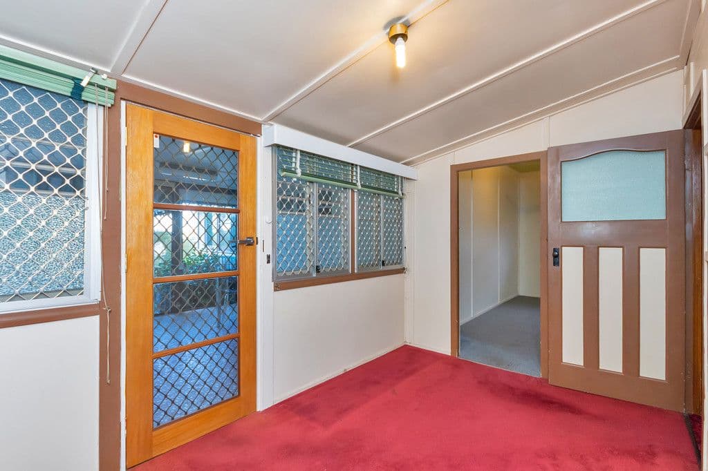 18 O'Sullivan Street, Woodend QLD 4305, Woodend - Thumbnail 3