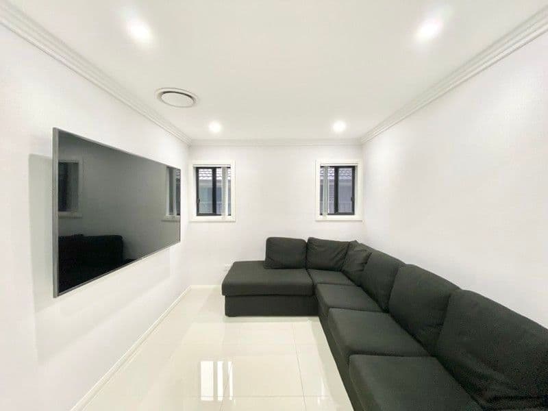 38 Bluebell Crescent, Spring Farm NSW 2570, Spring Farm - Thumbnail 3