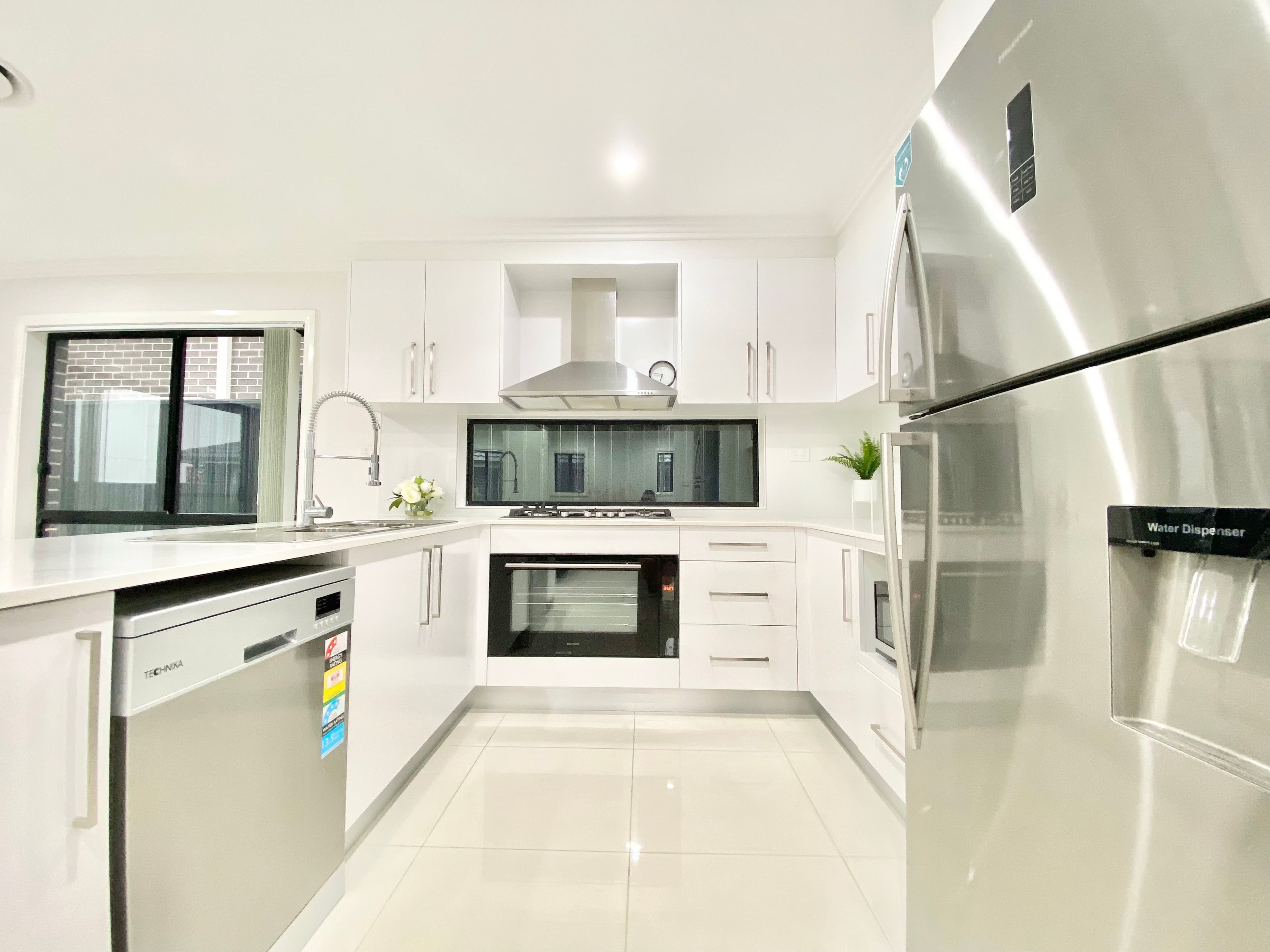 38 Bluebell Crescent, Spring Farm NSW 2570, Spring Farm - Thumbnail 5