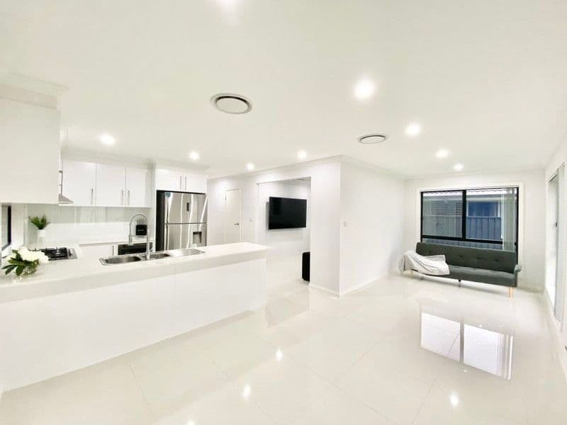 38 Bluebell Crescent, Spring Farm NSW 2570, Spring Farm - Thumbnail 6