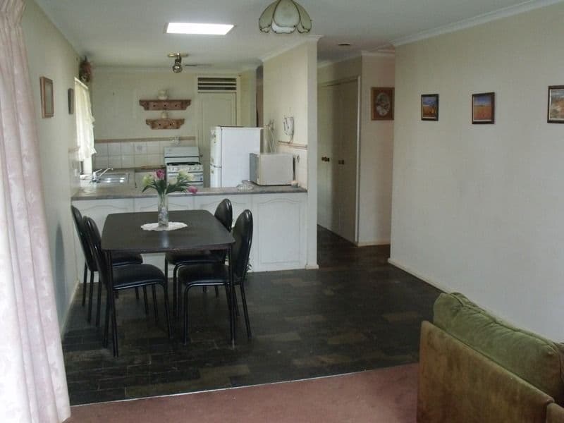 10 Tareena Street, CRAIGMORE SA 5114, Craigmore - Thumbnail 7