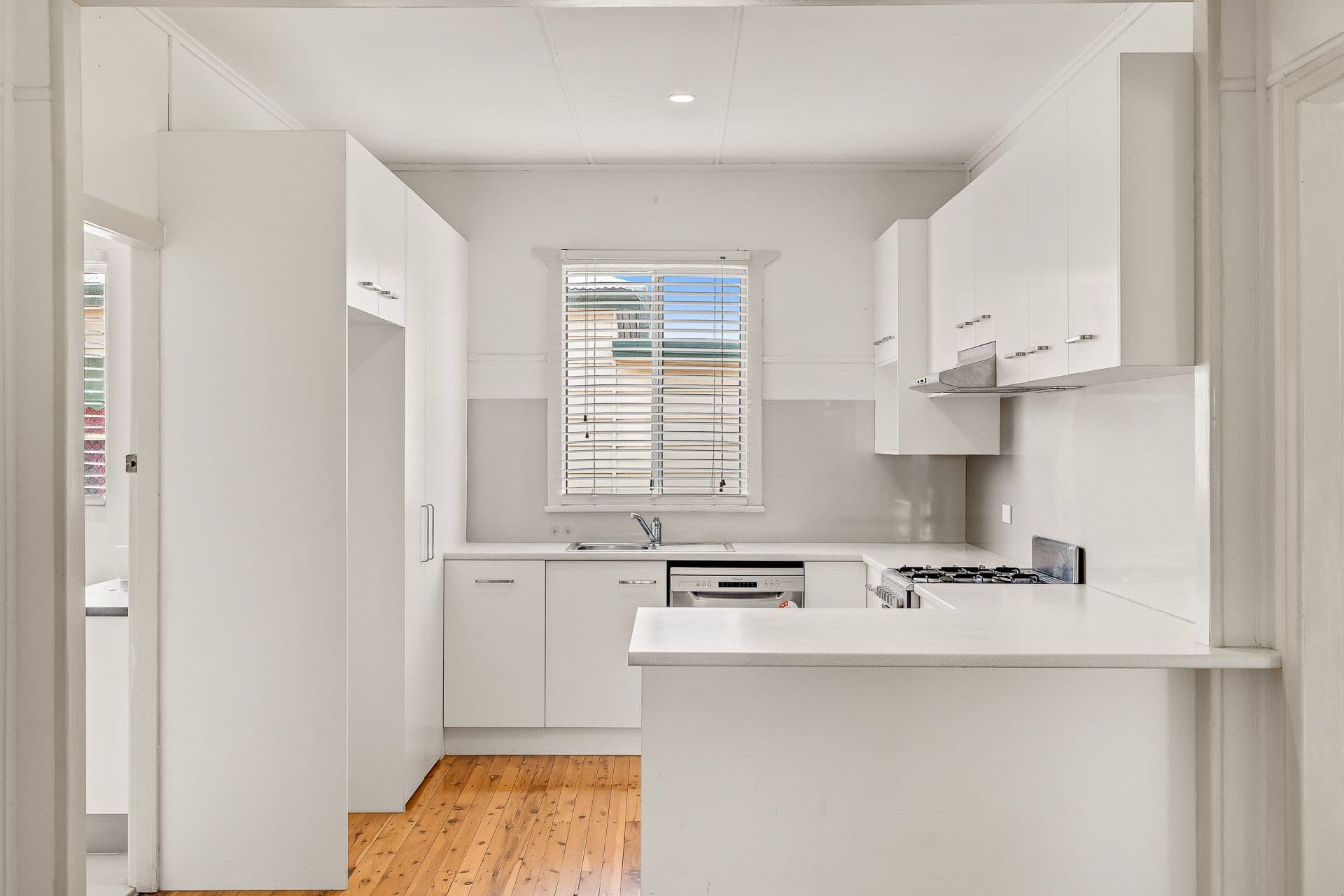 168 Jellicoe Street, Newtown QLD 4350, Newtown - Thumbnail 7