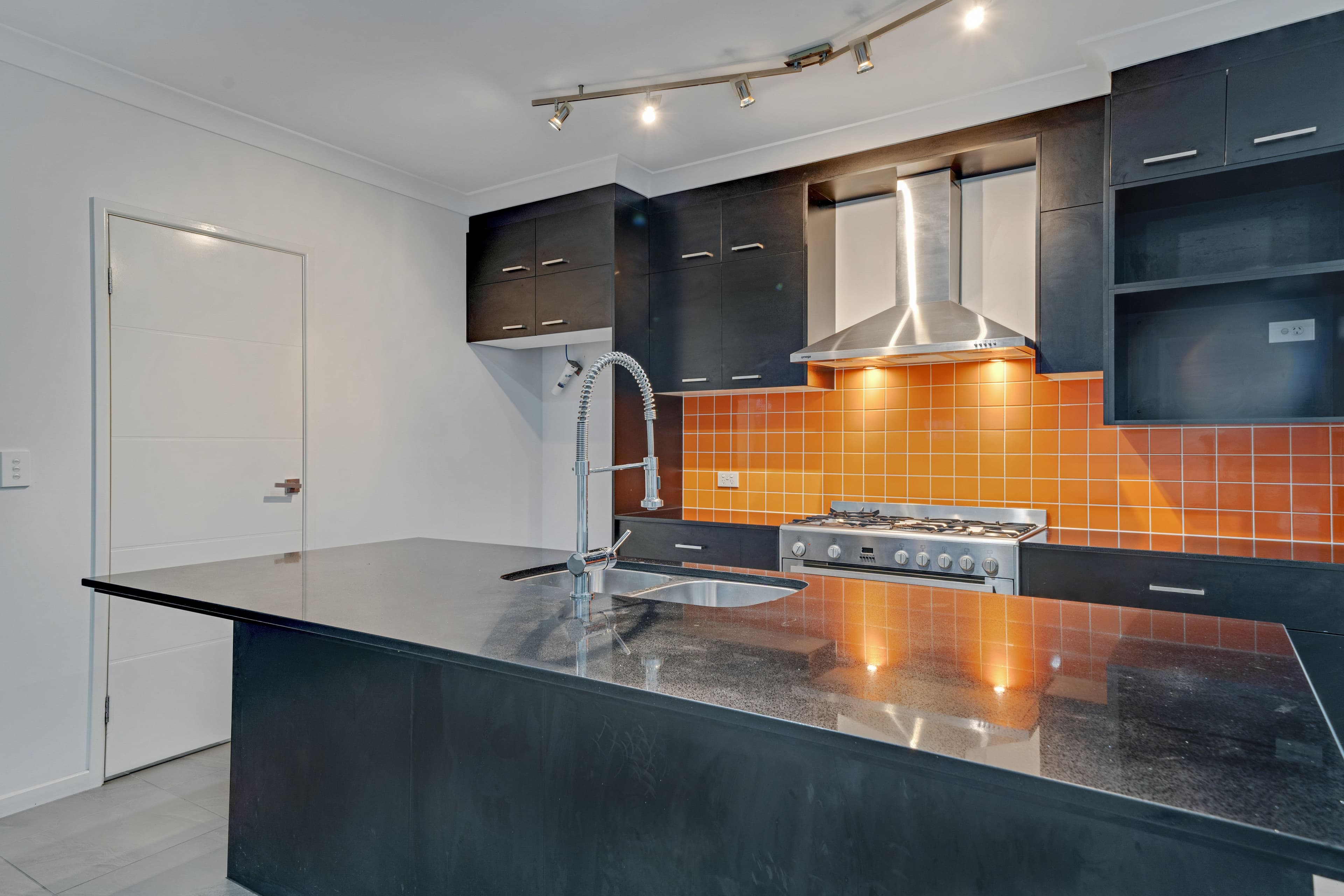 4 Balbriggan Court, Mount Cotton QLD 4165, Mount Cotton - Thumbnail 2