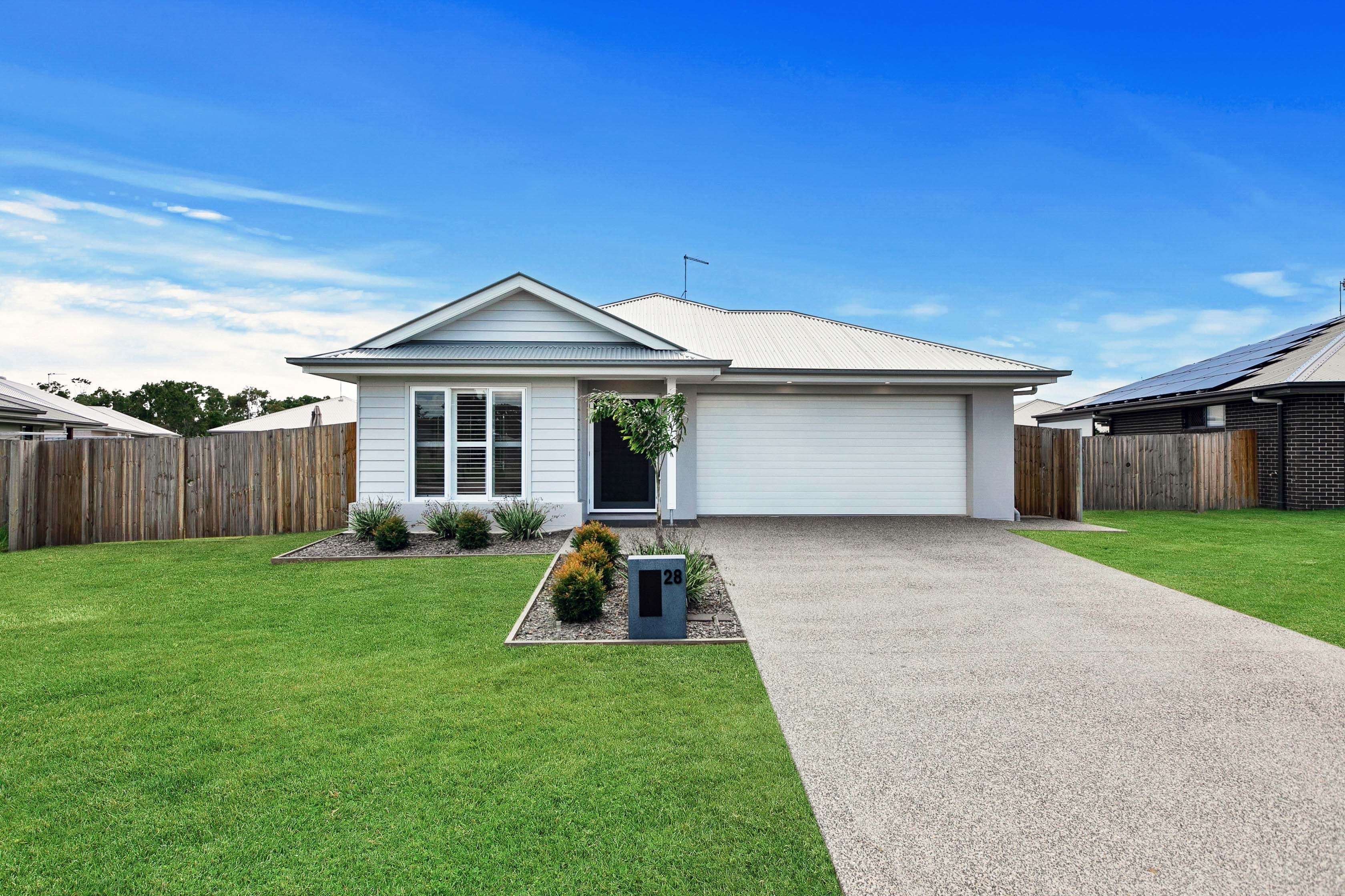 28 Saltair Drive, Eli Waters QLD 4655, Eli Waters - Thumbnail 2