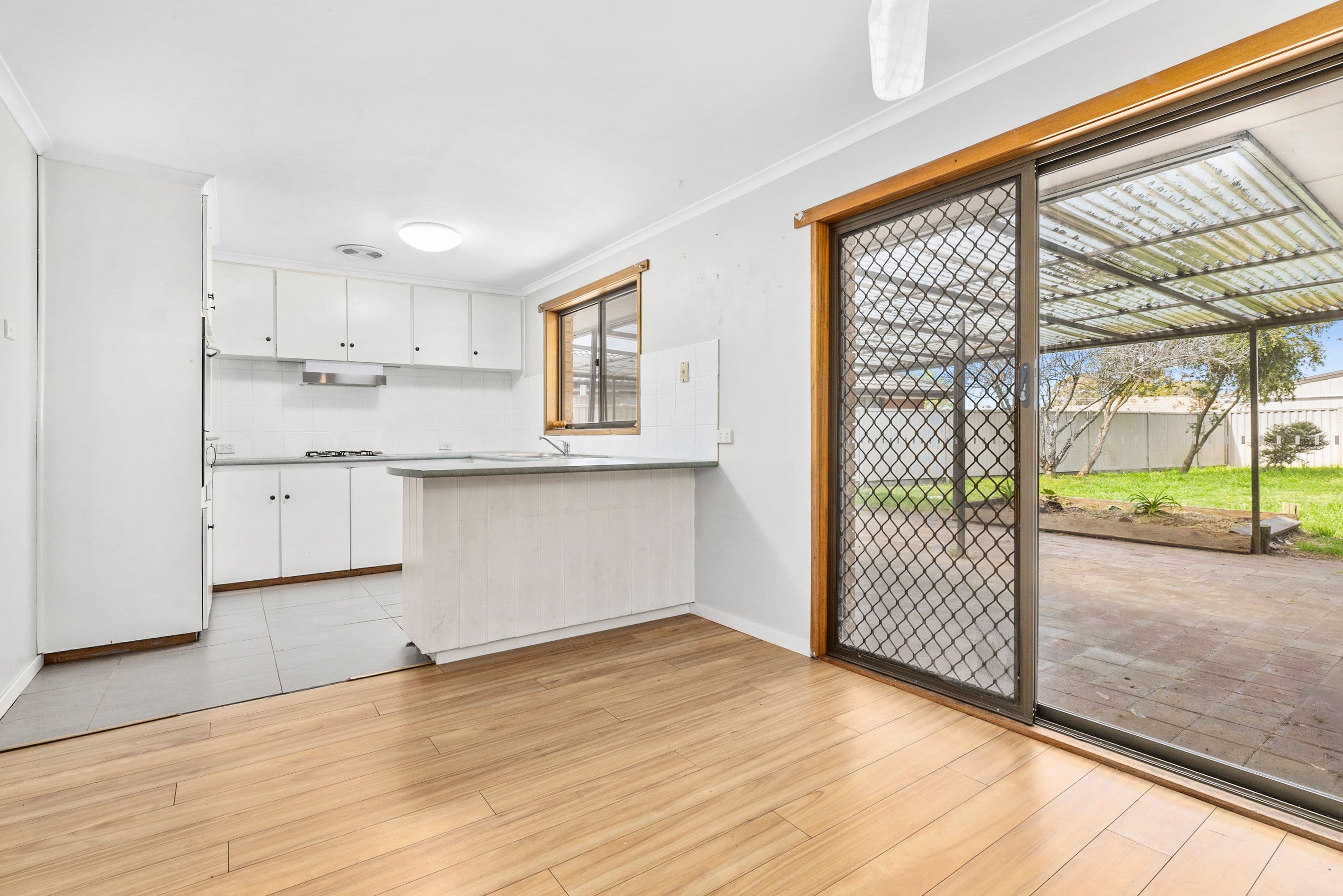 15 Iona Drive, Sebastopol VIC 3356, Sebastopol - Thumbnail 3
