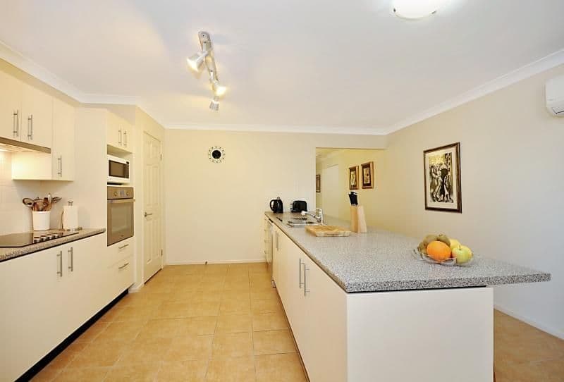 49 Elliot Street, CARSELDINE QLD 4034, Carseldine - Thumbnail 2