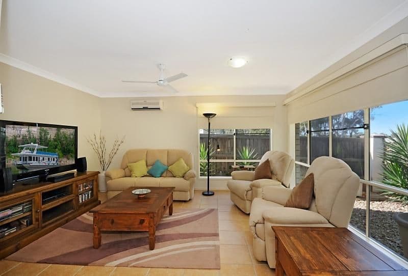 49 Elliot Street, CARSELDINE QLD 4034, Carseldine - Thumbnail 4