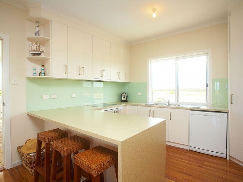 60 Newell Avenue, MIDDLETON SA 5213, Middleton - Thumbnail 2