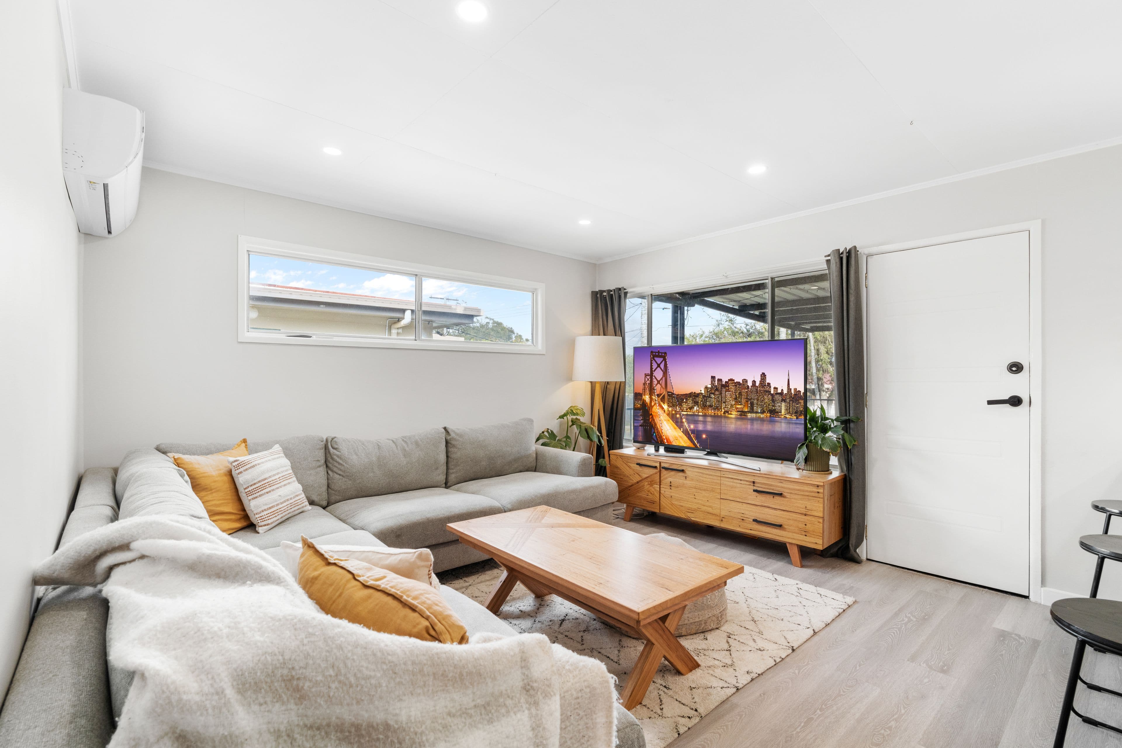 72 Sportsground Street, Redcliffe QLD 4020, Redcliffe - Thumbnail 6