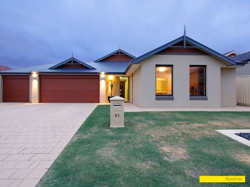 43 Wicklow Circle, DARCH WA 6065, Darch - Image 1