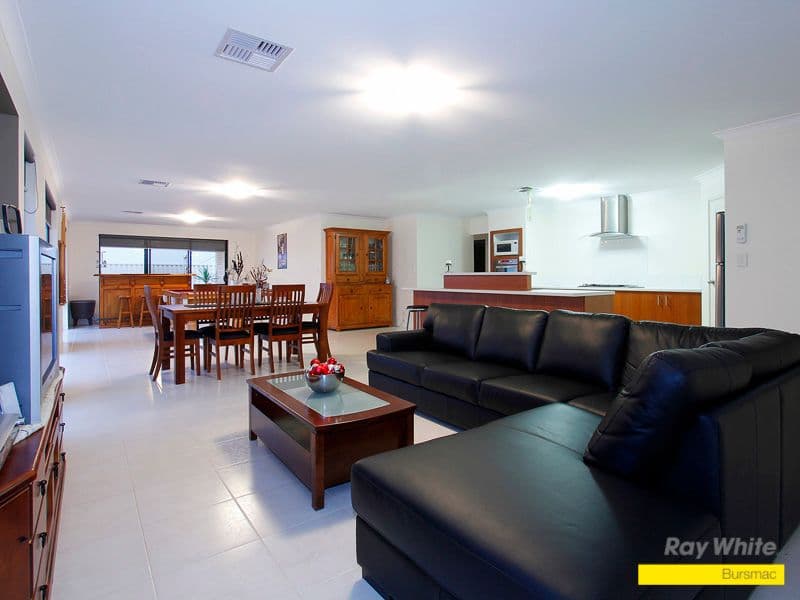 43 Wicklow Circle, DARCH WA 6065, Darch - Thumbnail 4