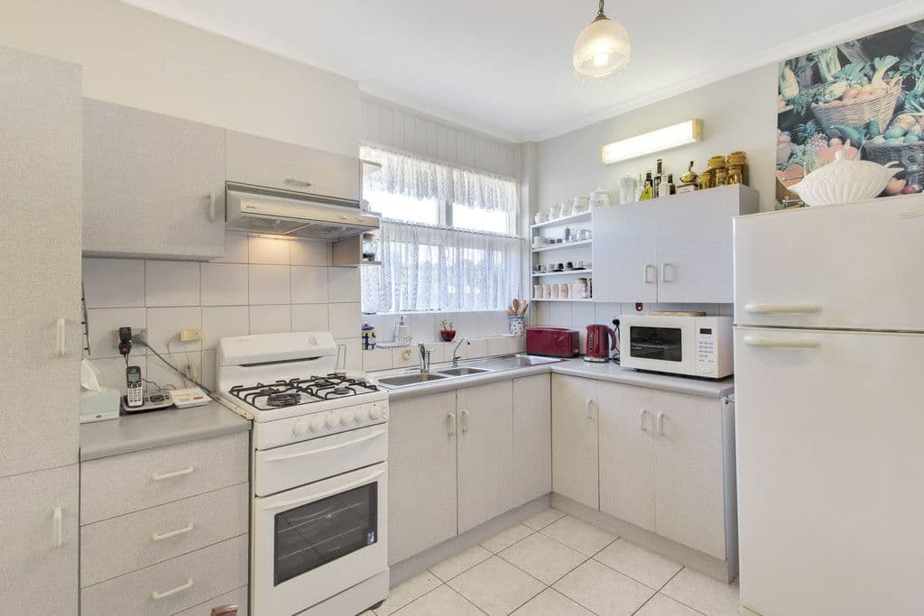 46 Pauls Drive, Valley View SA 5093, Valley View - Thumbnail 3