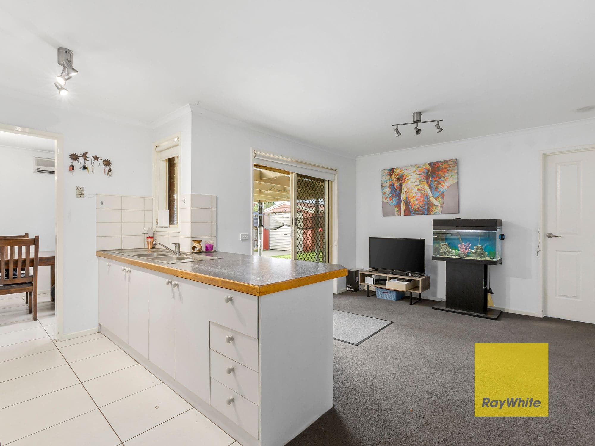 253 Boundary Road, Whittington VIC 3219, Whittington - Thumbnail 2