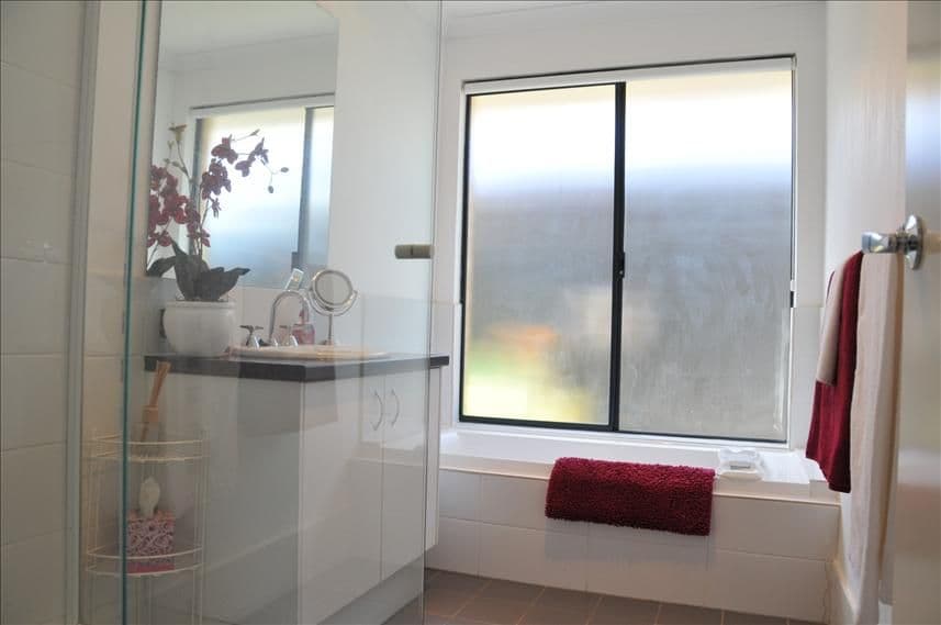 381 Millhouse Road, Aveley WA 6069, Aveley - Thumbnail 5