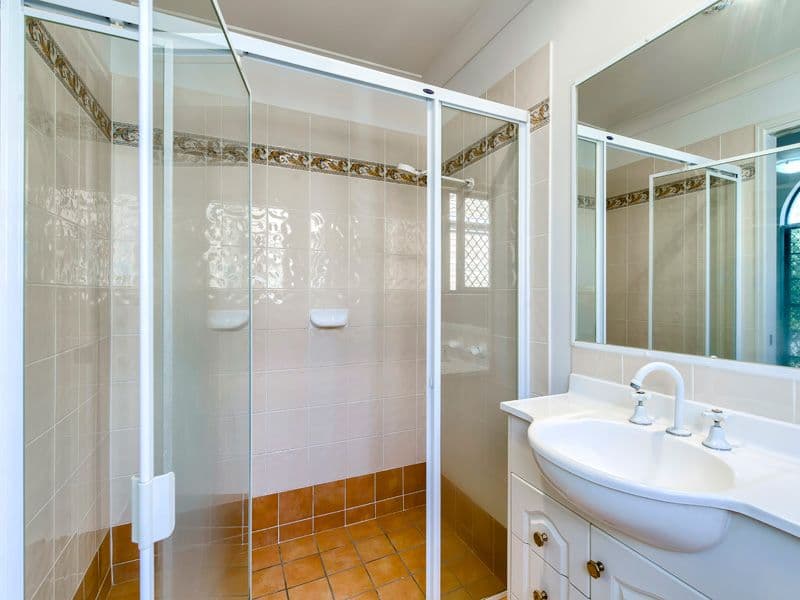 19 Clearmount Crescent, Carindale QLD 4152, Carindale - Thumbnail 5