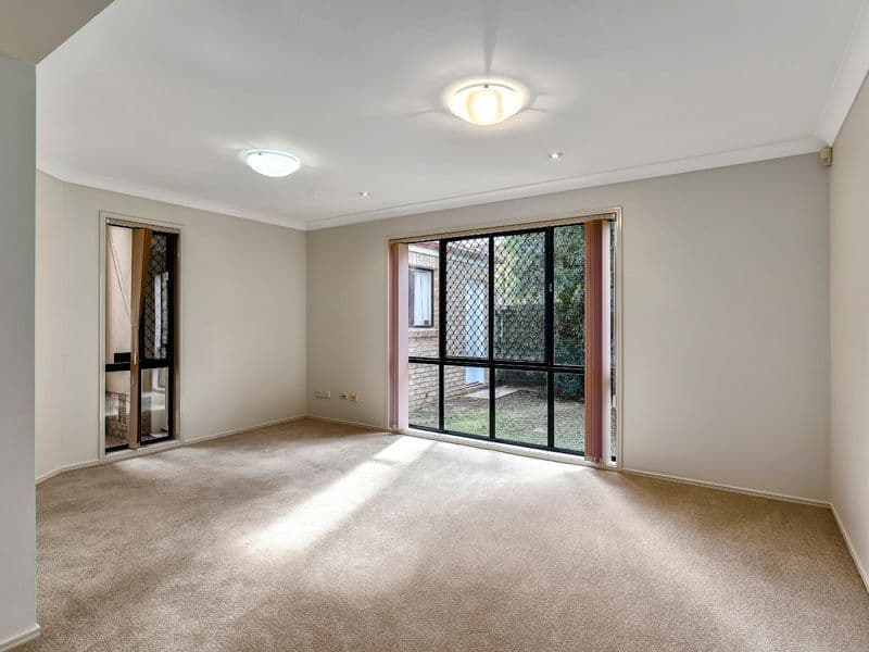 19 Clearmount Crescent, Carindale QLD 4152, Carindale - Thumbnail 6