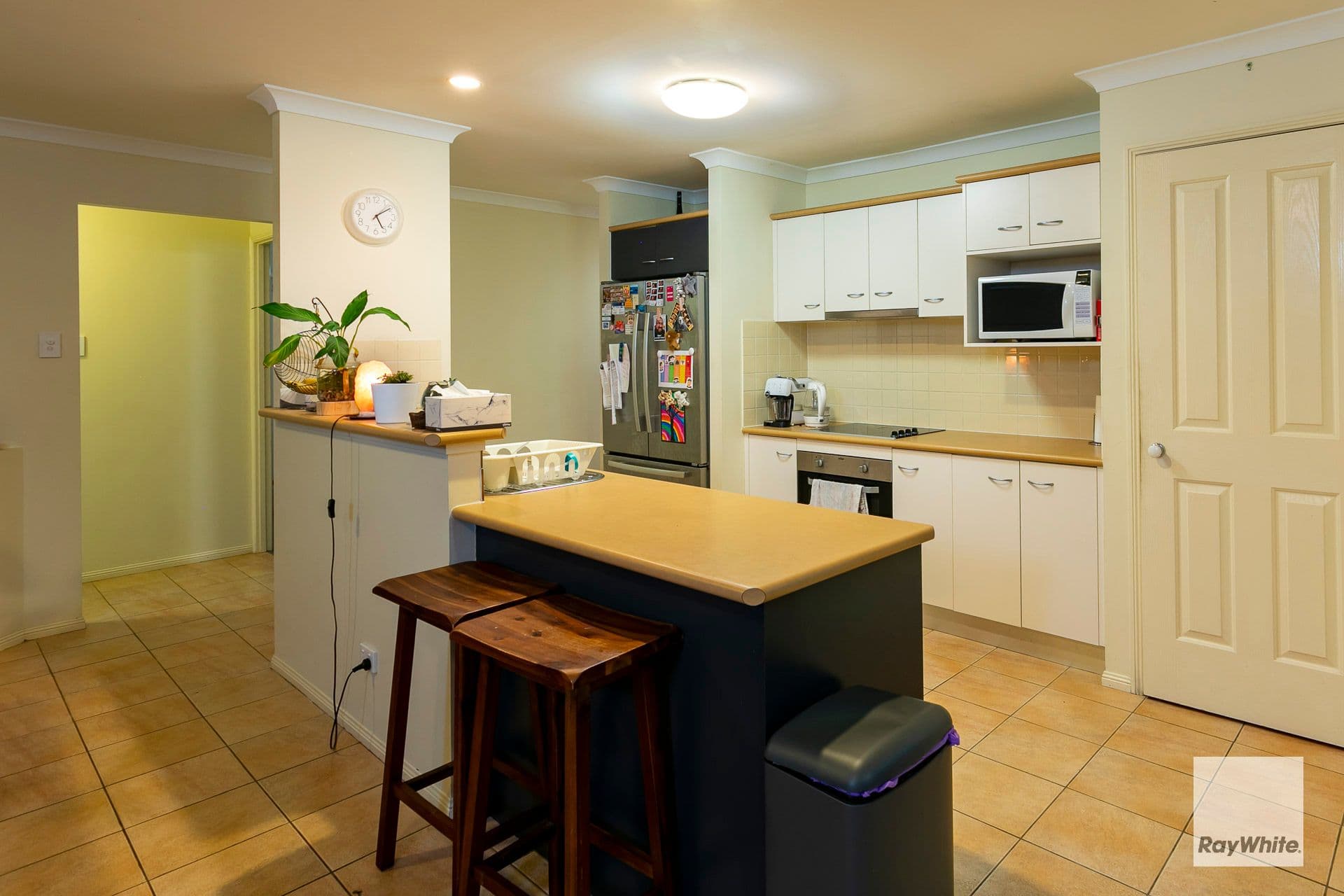 4 Gladebourne Crescent, Victoria Point QLD 4165, Victoria Point - Thumbnail 3